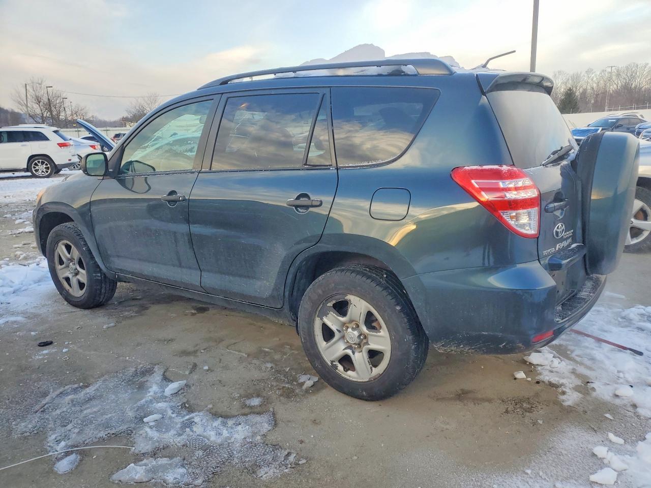2010 TOYOTA RAV4
