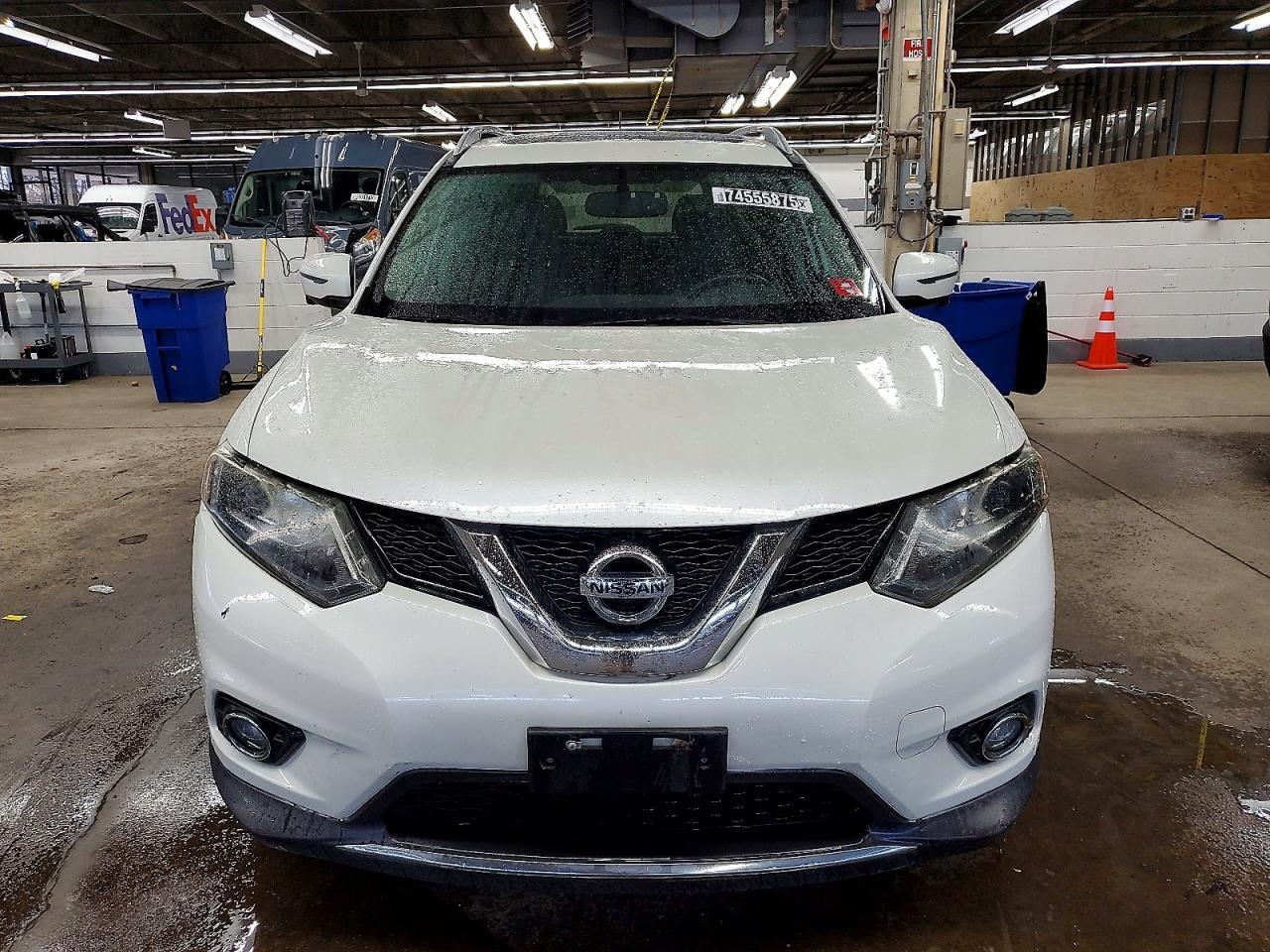 2016 NISSAN ROGUE