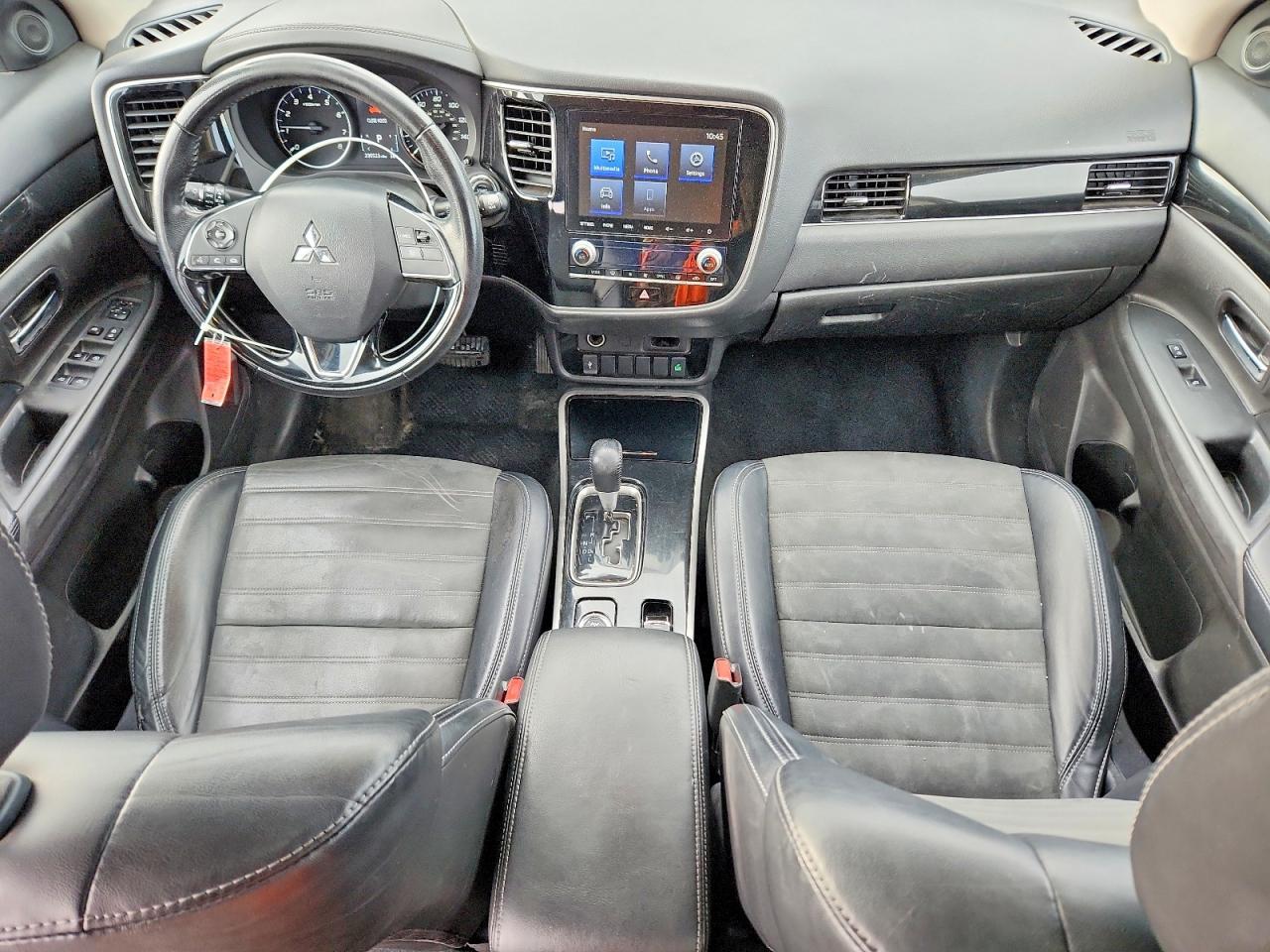 2020 MITSUBISHI outlander