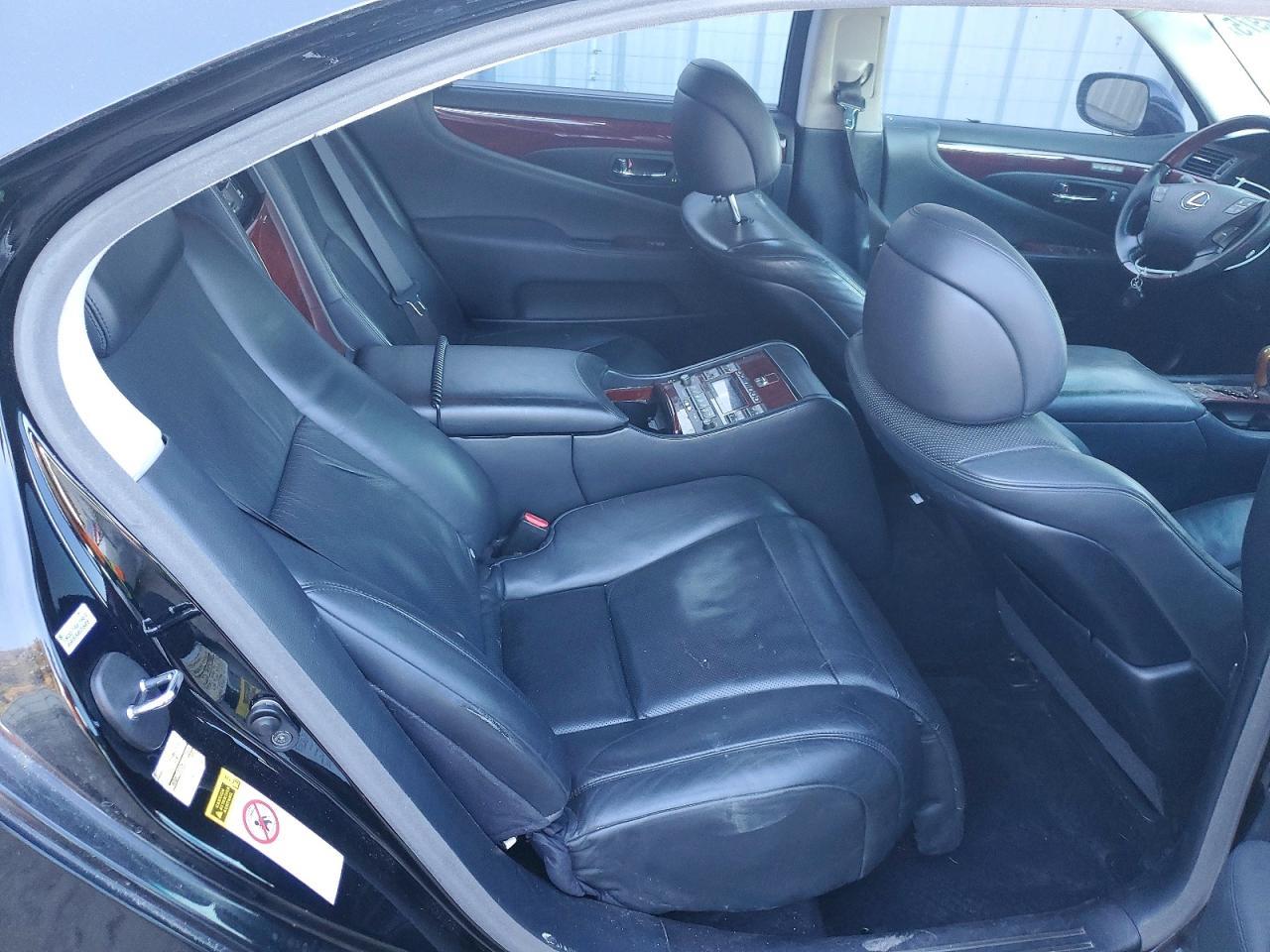 2007 LEXUS LS 460