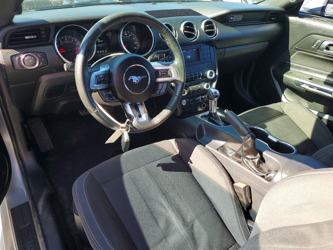 2020 FORD MUSTANG