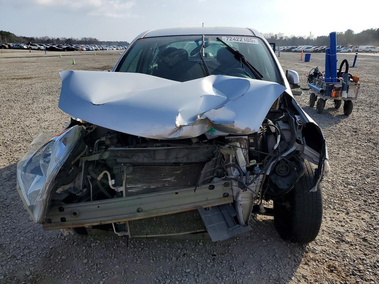 2012 NISSAN VERSA
