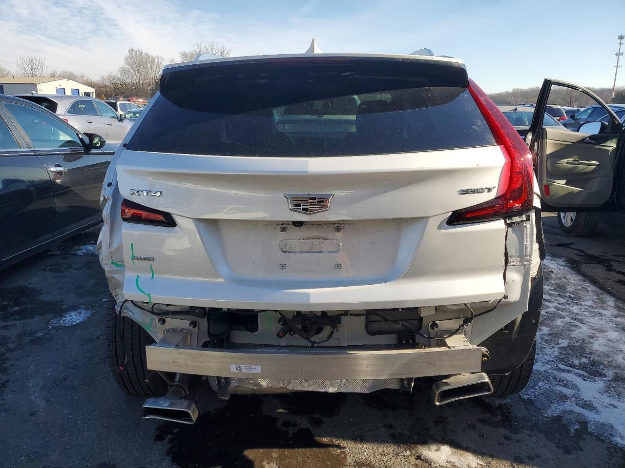 2022 CADILLAC XT4