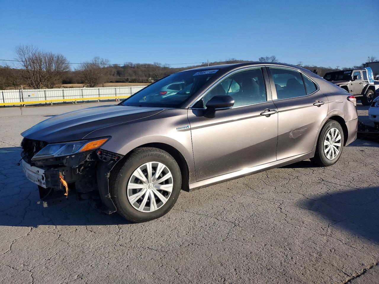 2019 TOYOTA CAMRY