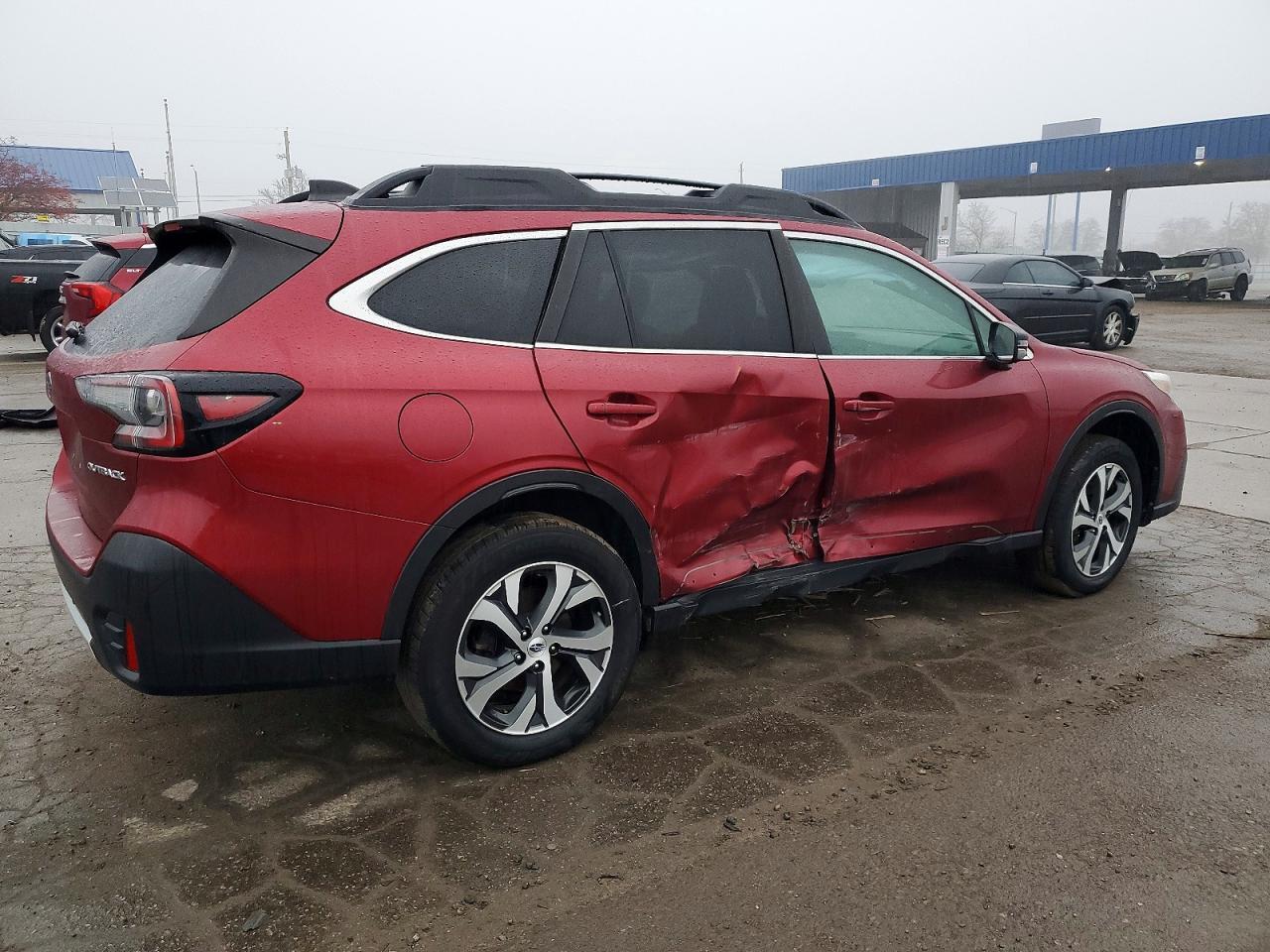 2021 SUBARU Outback