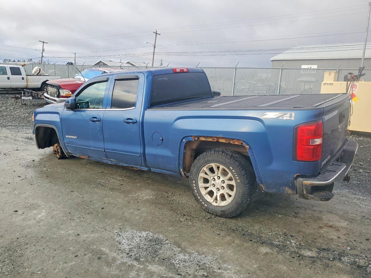 2015 GMC Sierra