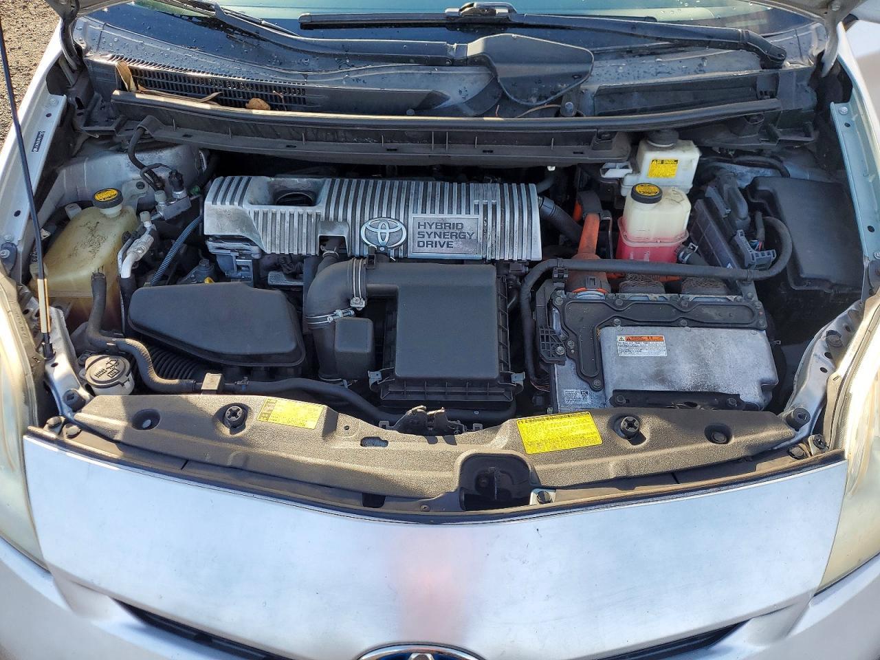 2011 TOYOTA PRIUS
