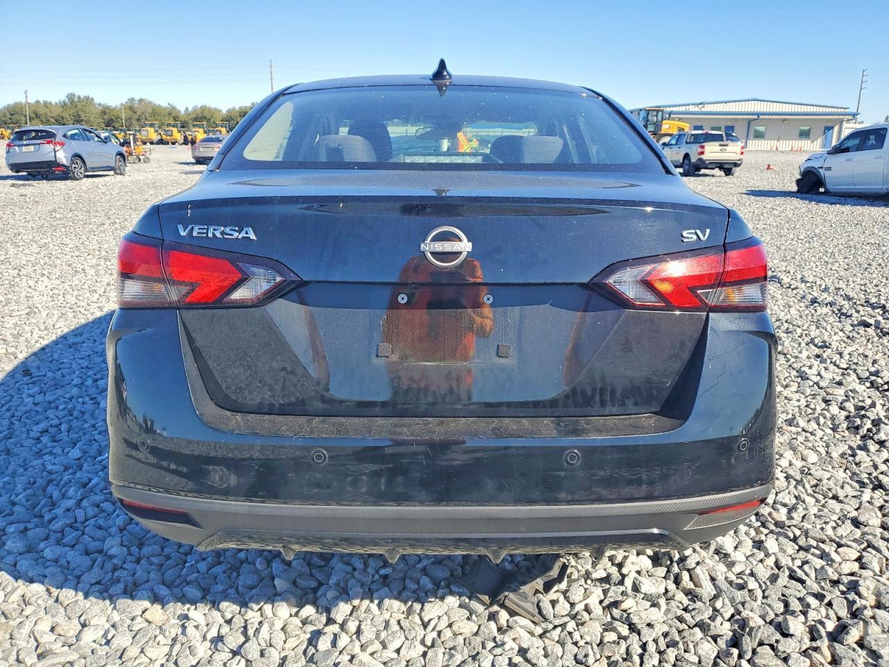 2023 NISSAN VERSA