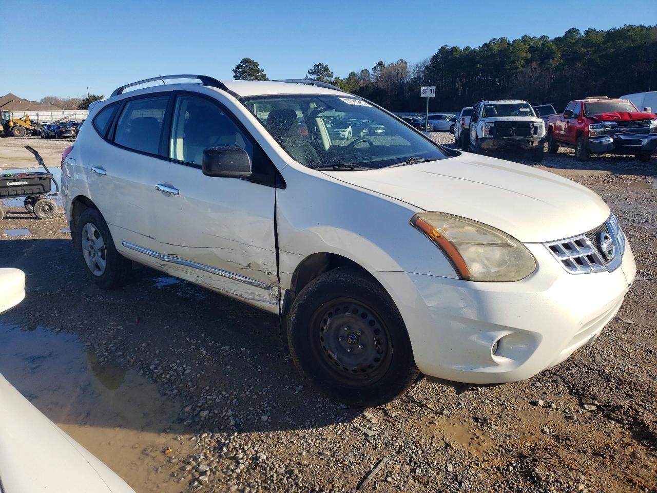 2014 NISSAN ROGUE