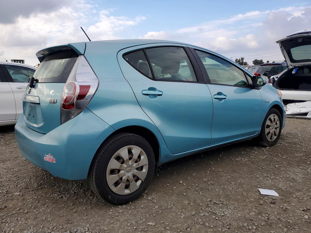 2012 TOYOTA Prius c