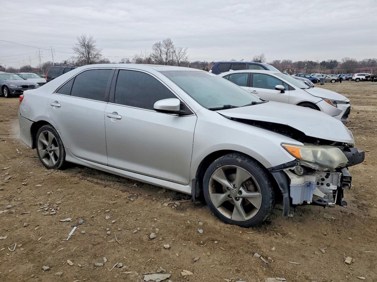2014 TOYOTA CAMRY