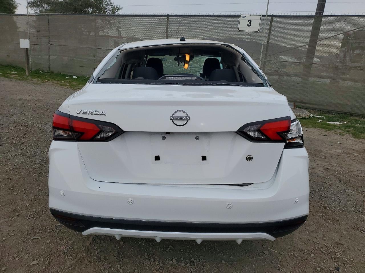 2024 NISSAN VERSA