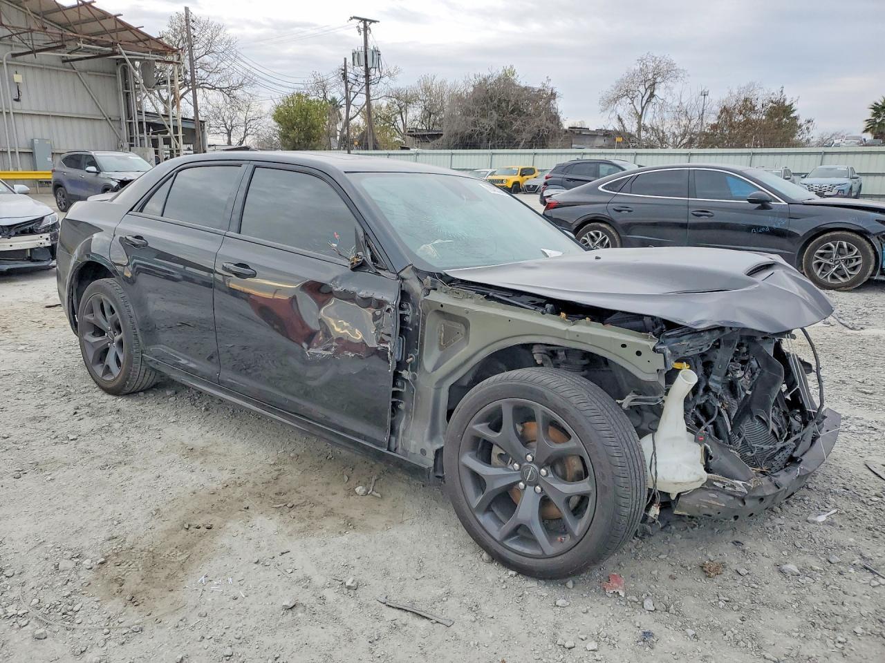 2023 CHRYSLER 300