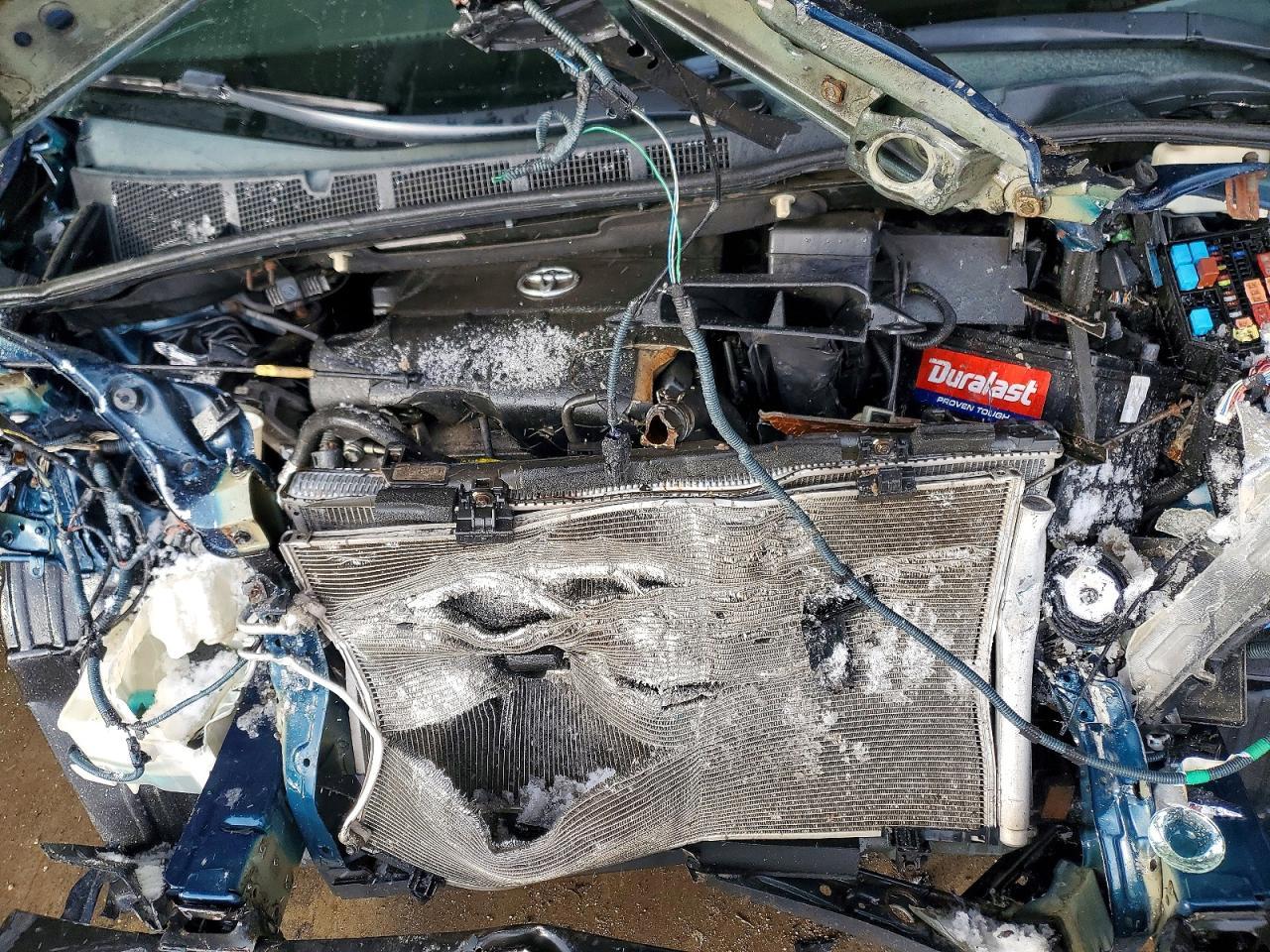 2011 TOYOTA SIENNA