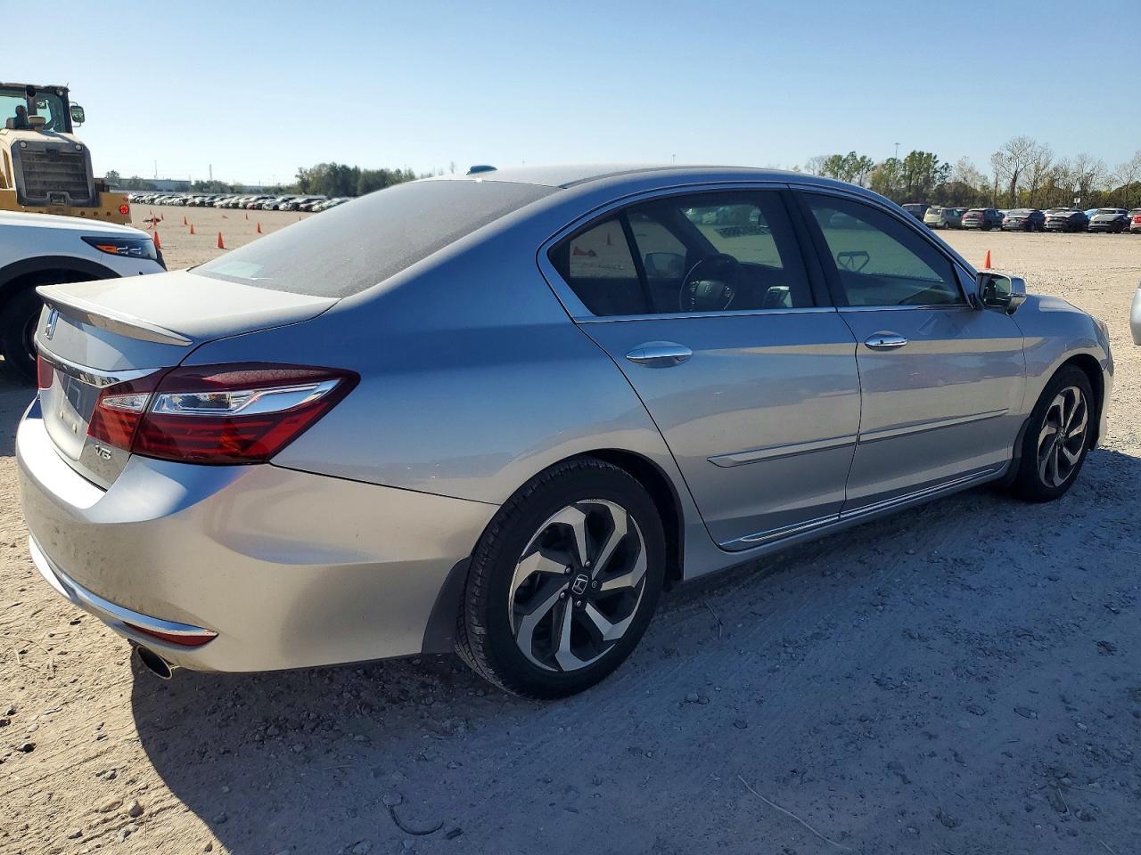 2016 HONDA ACCORD