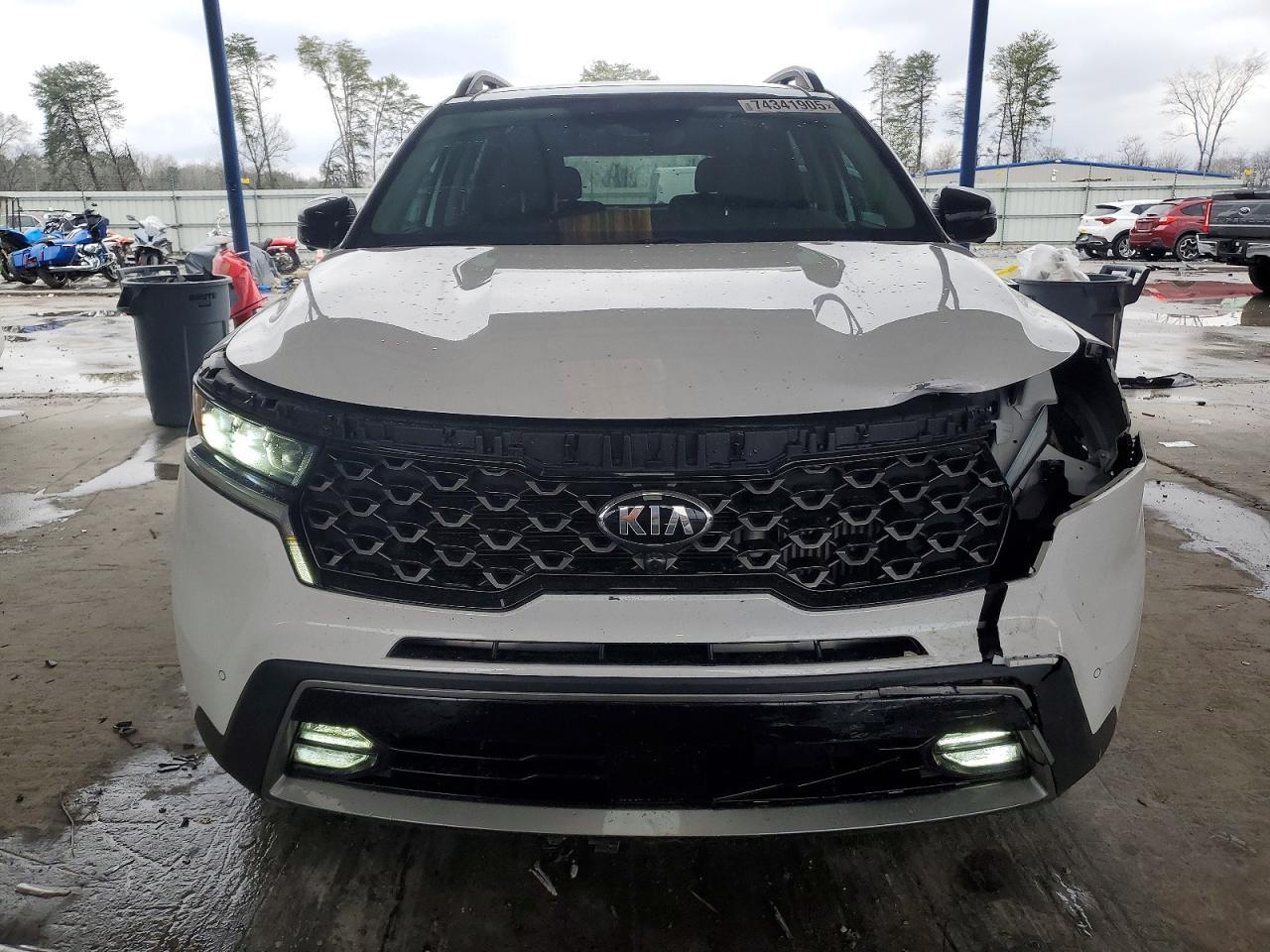 2021 KIA SORENTO