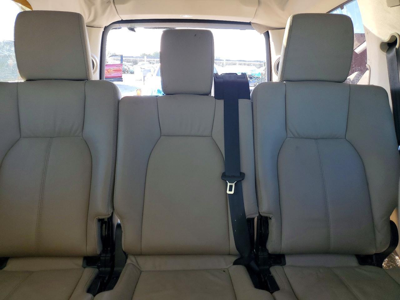 2010 LAND ROVER LR4
