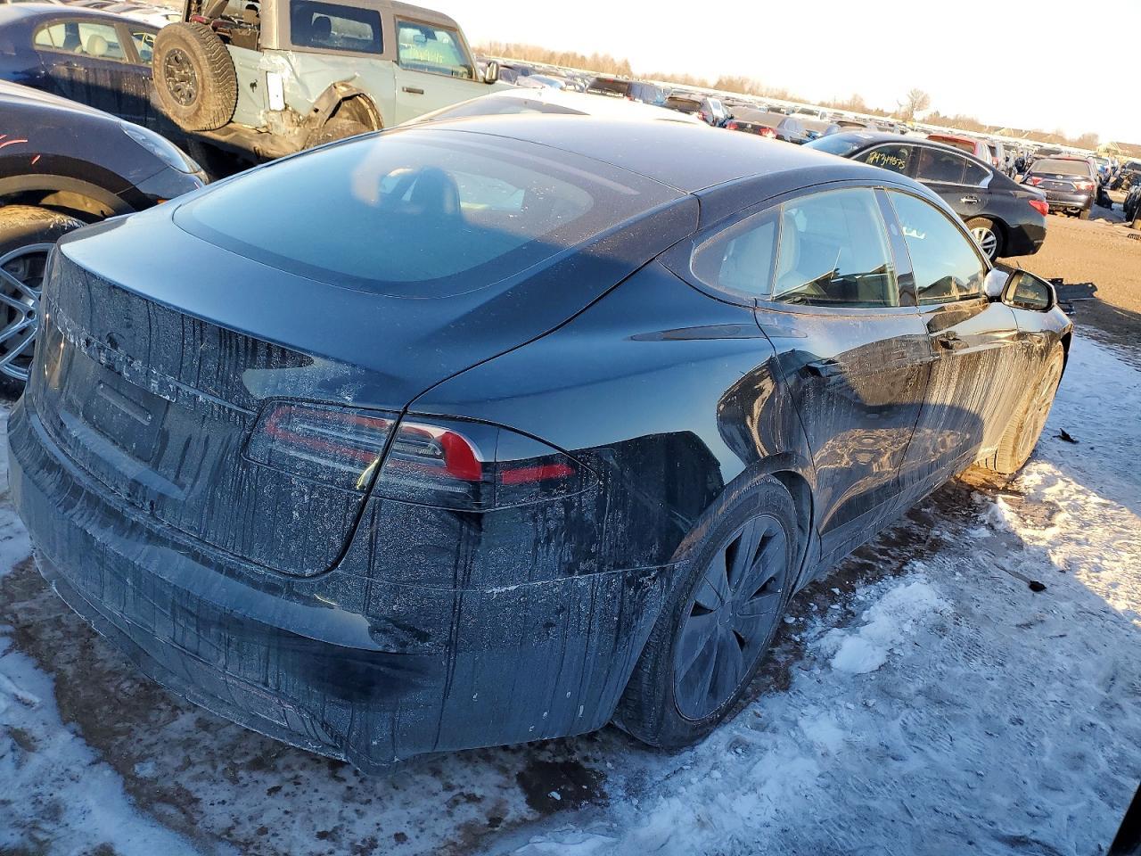 2025 TESLA MODEL S