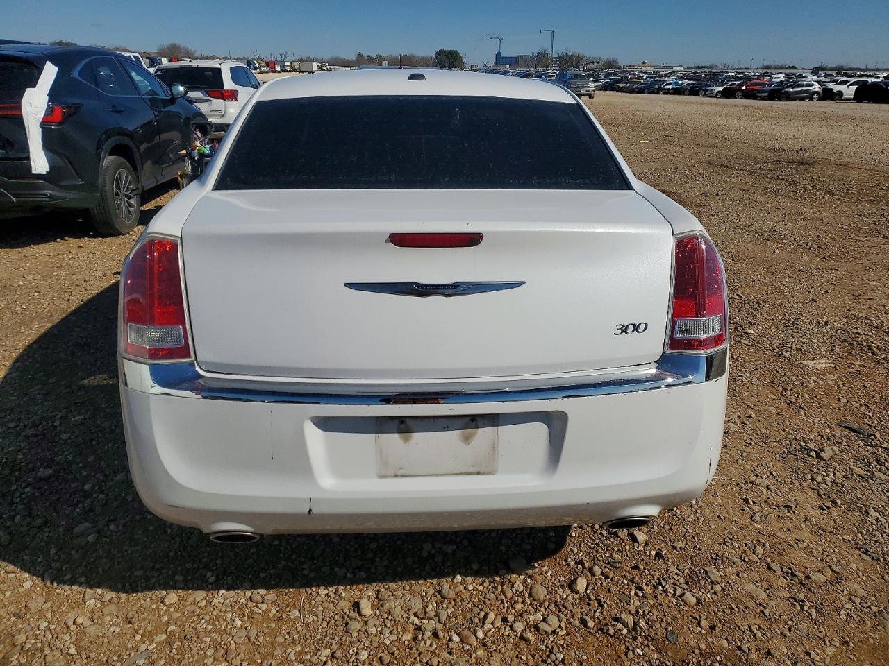 2013 CHRYSLER 300