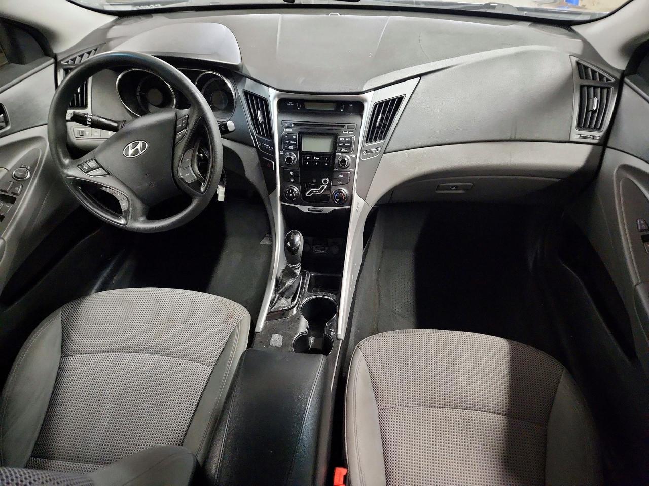 2011 HYUNDAI SONATA
