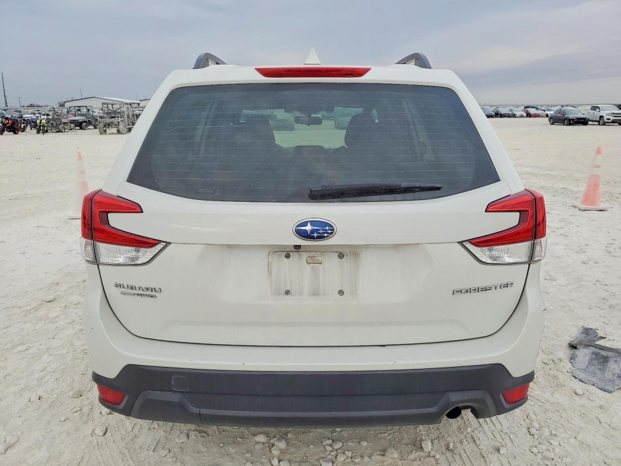 2021 SUBARU FORESTER