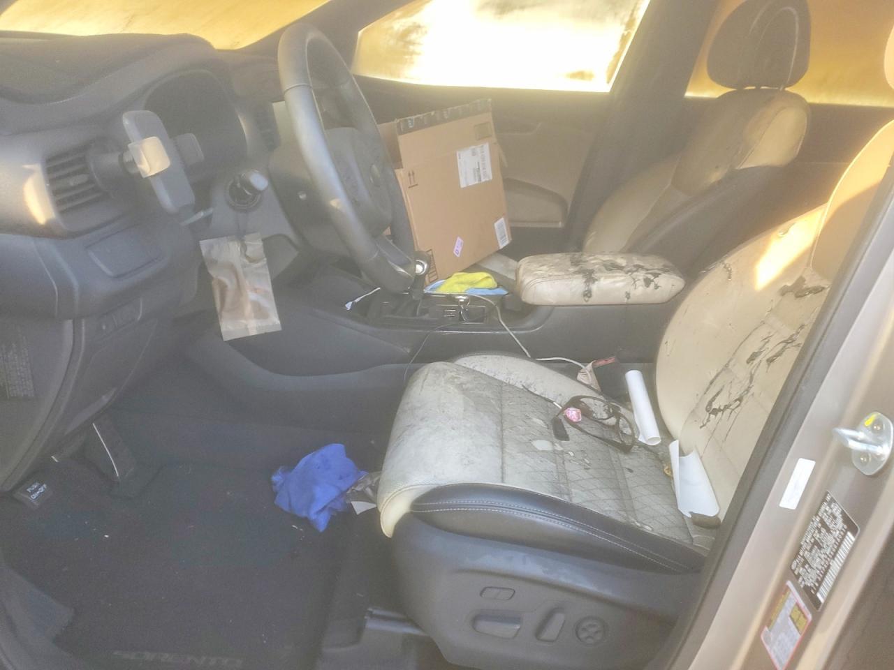 2016 KIA SORENTO