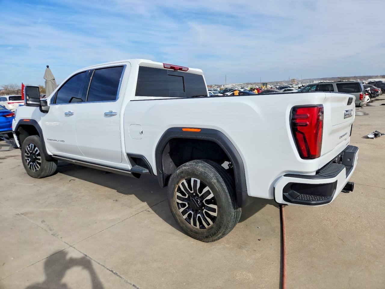 2025 GMC Sierra