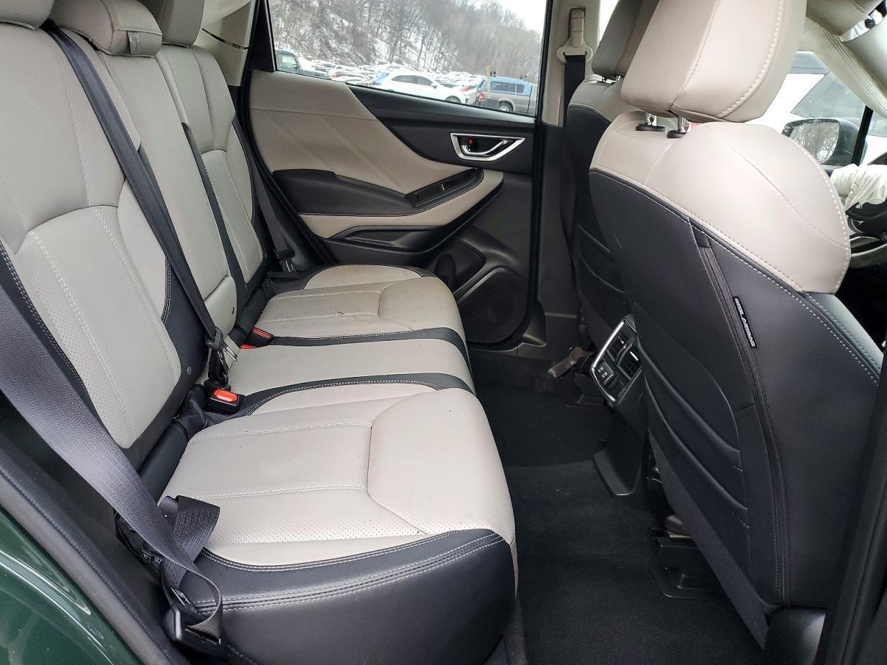 2024 SUBARU FORESTER