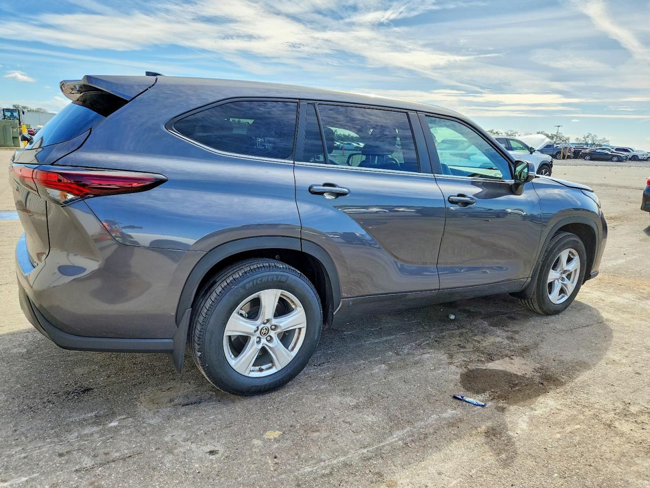 2025 TOYOTA HIGHLANDER