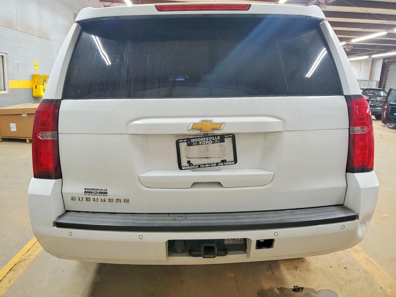 2017 CHEVROLET Suburban
