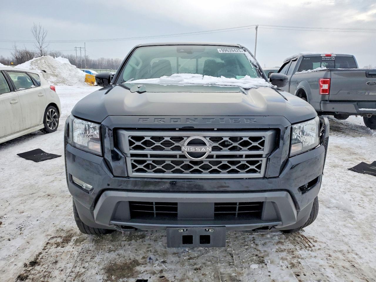 2022 NISSAN Frontier