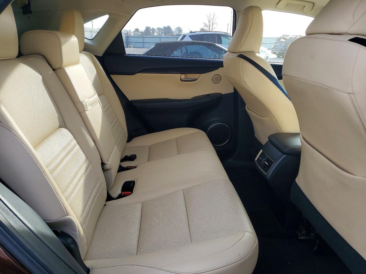 2016 LEXUS NX 200T
