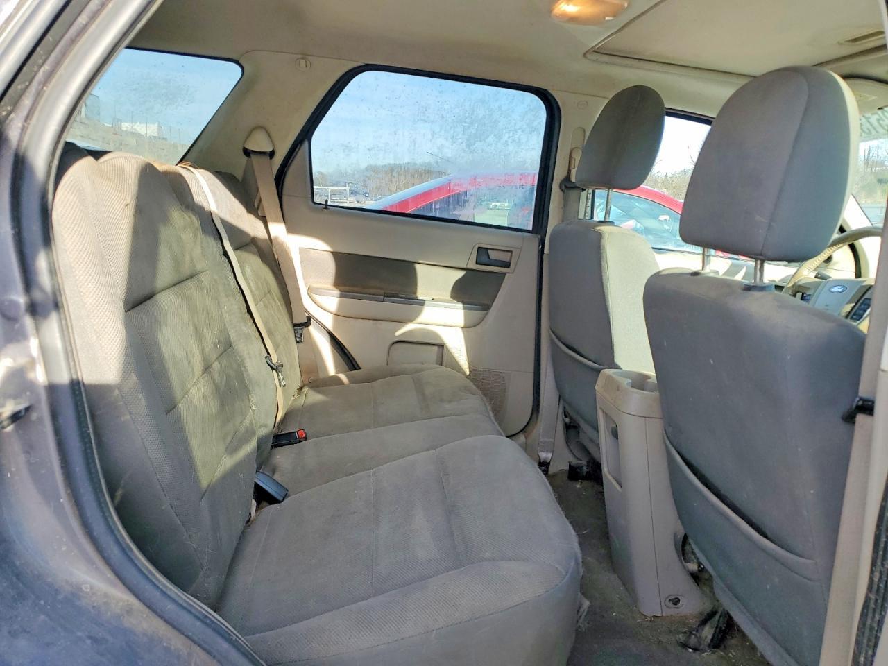 2009 FORD ESCAPE