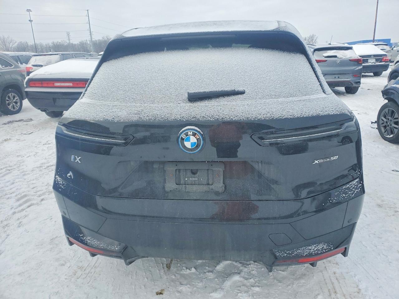 2024 BMW iX