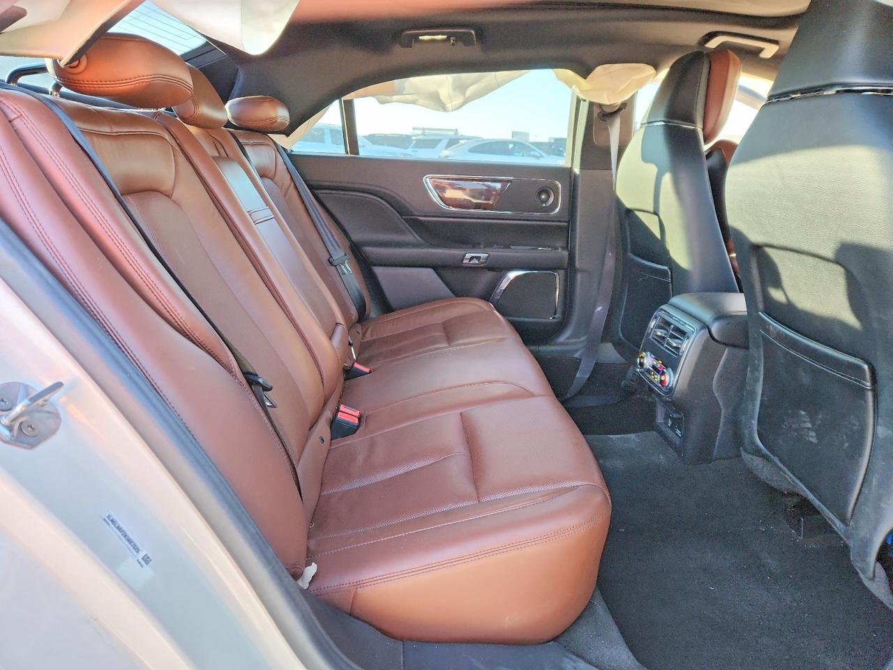 2019 LINCOLN Continental