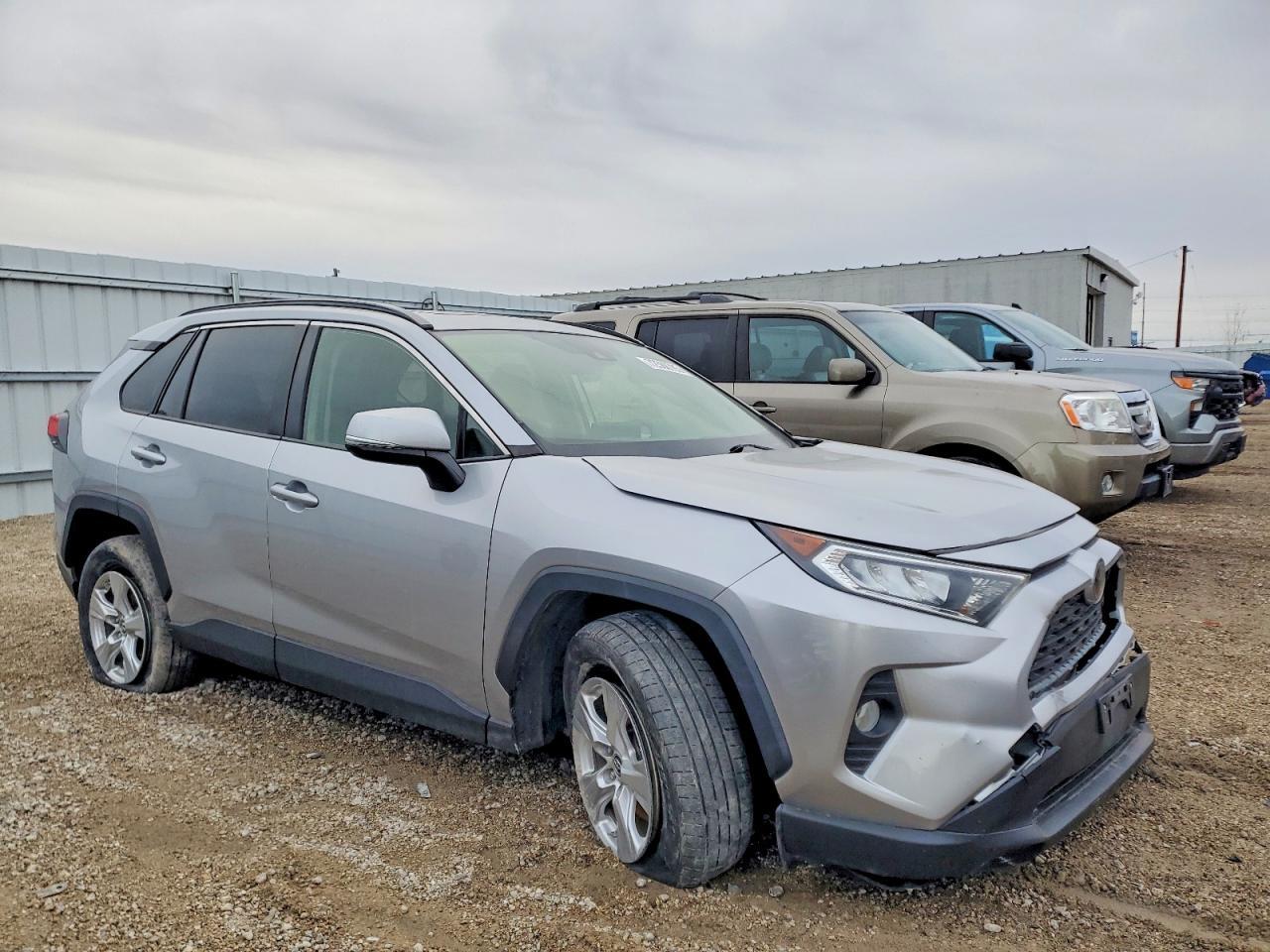 2019 TOYOTA RAV4