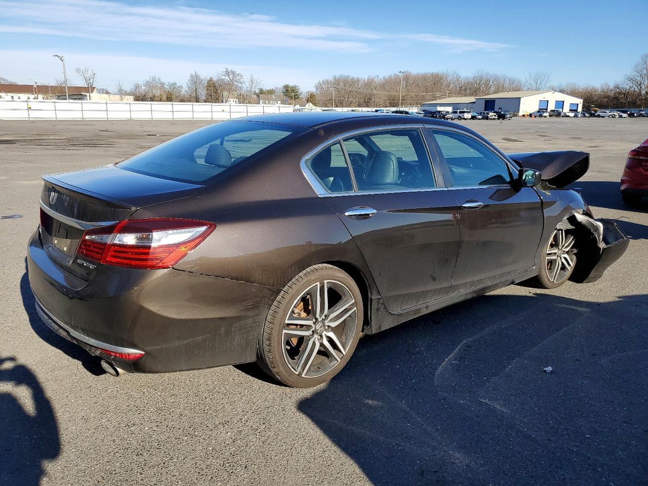 2016 HONDA ACCORD