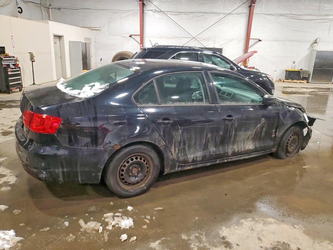 2013 VOLKSWAGEN JETTA