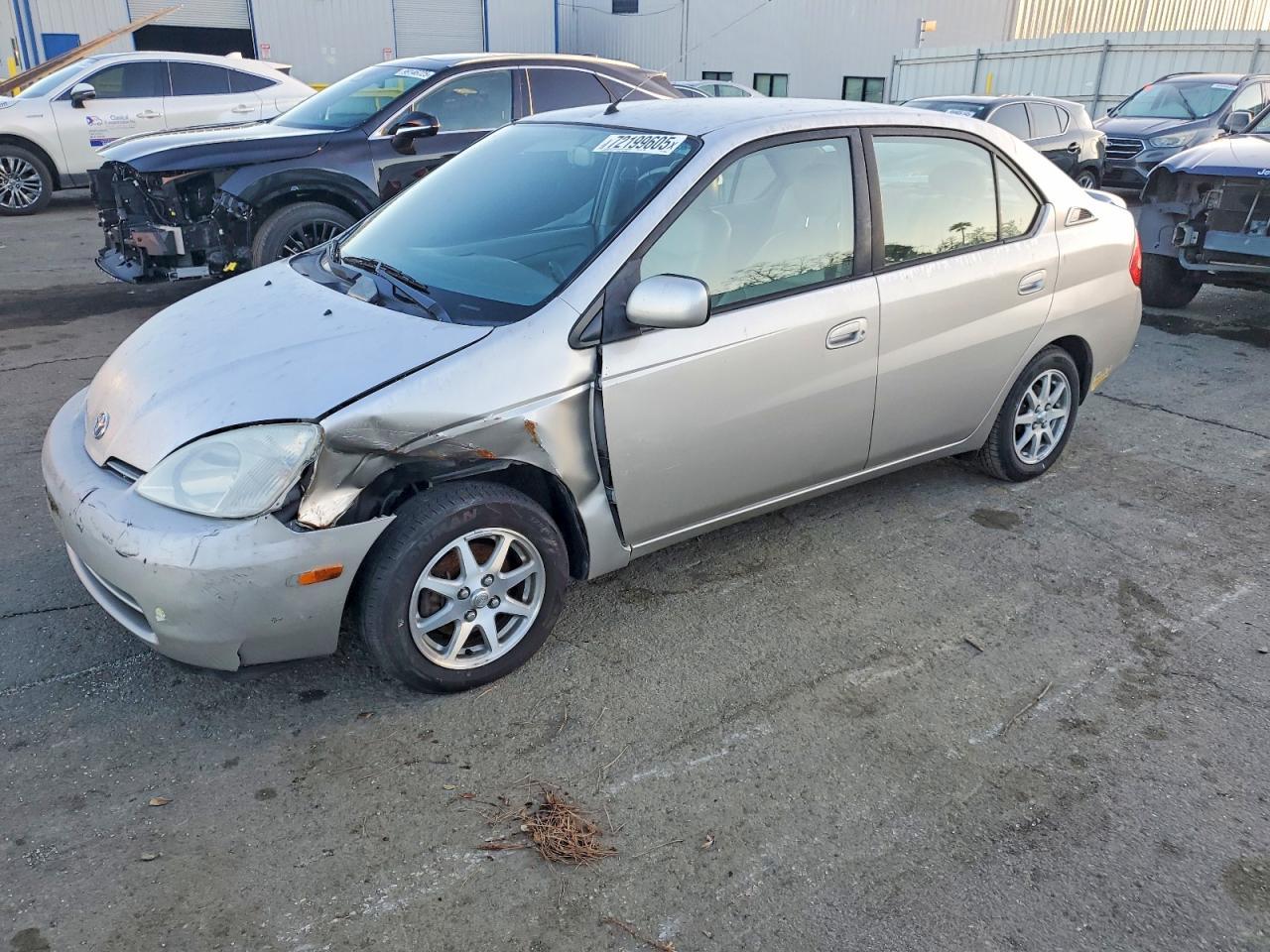 2003 TOYOTA PRIUS