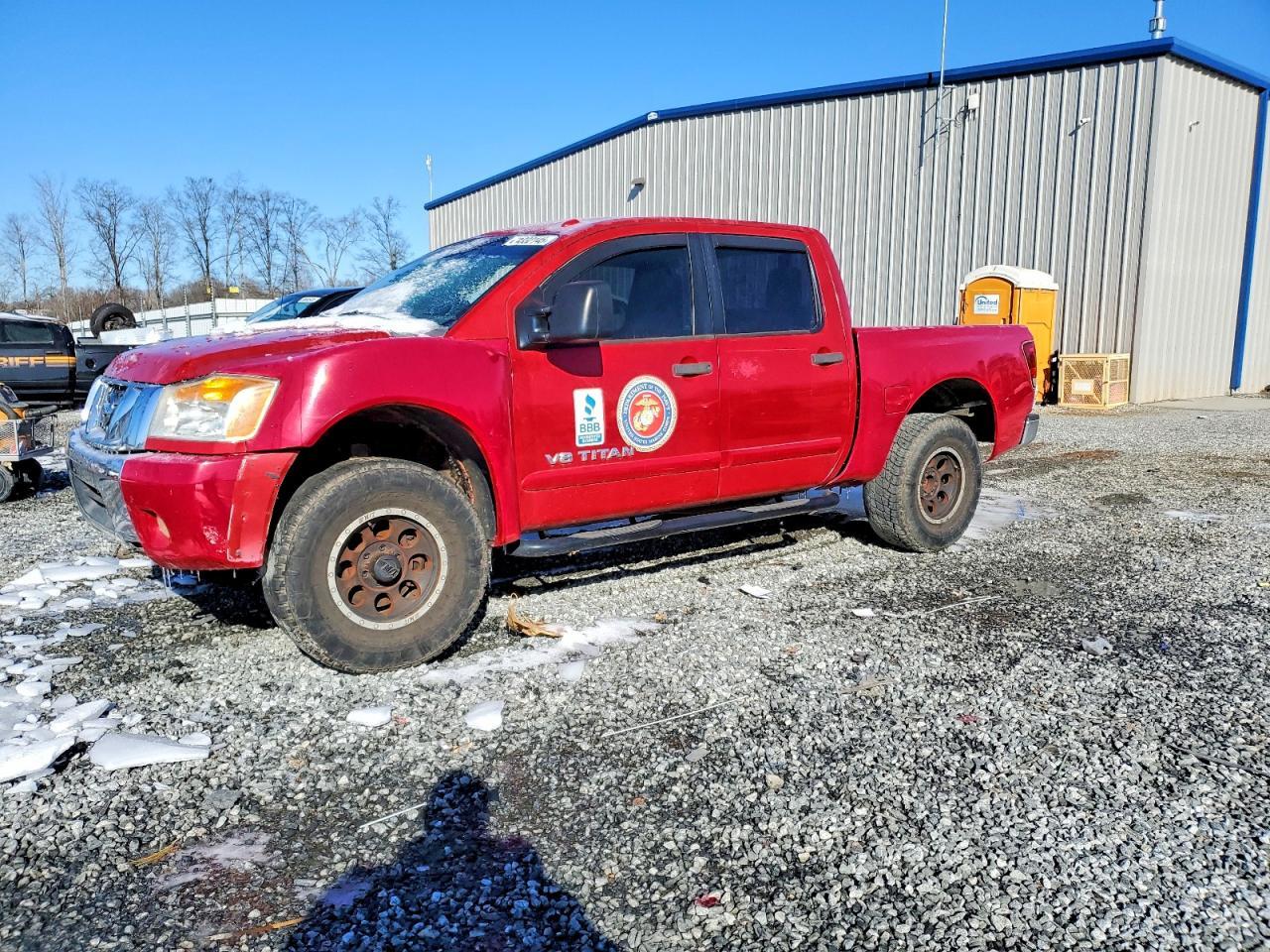 2012 NISSAN Titan