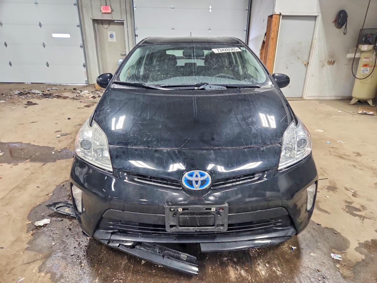 2014 TOYOTA PRIUS