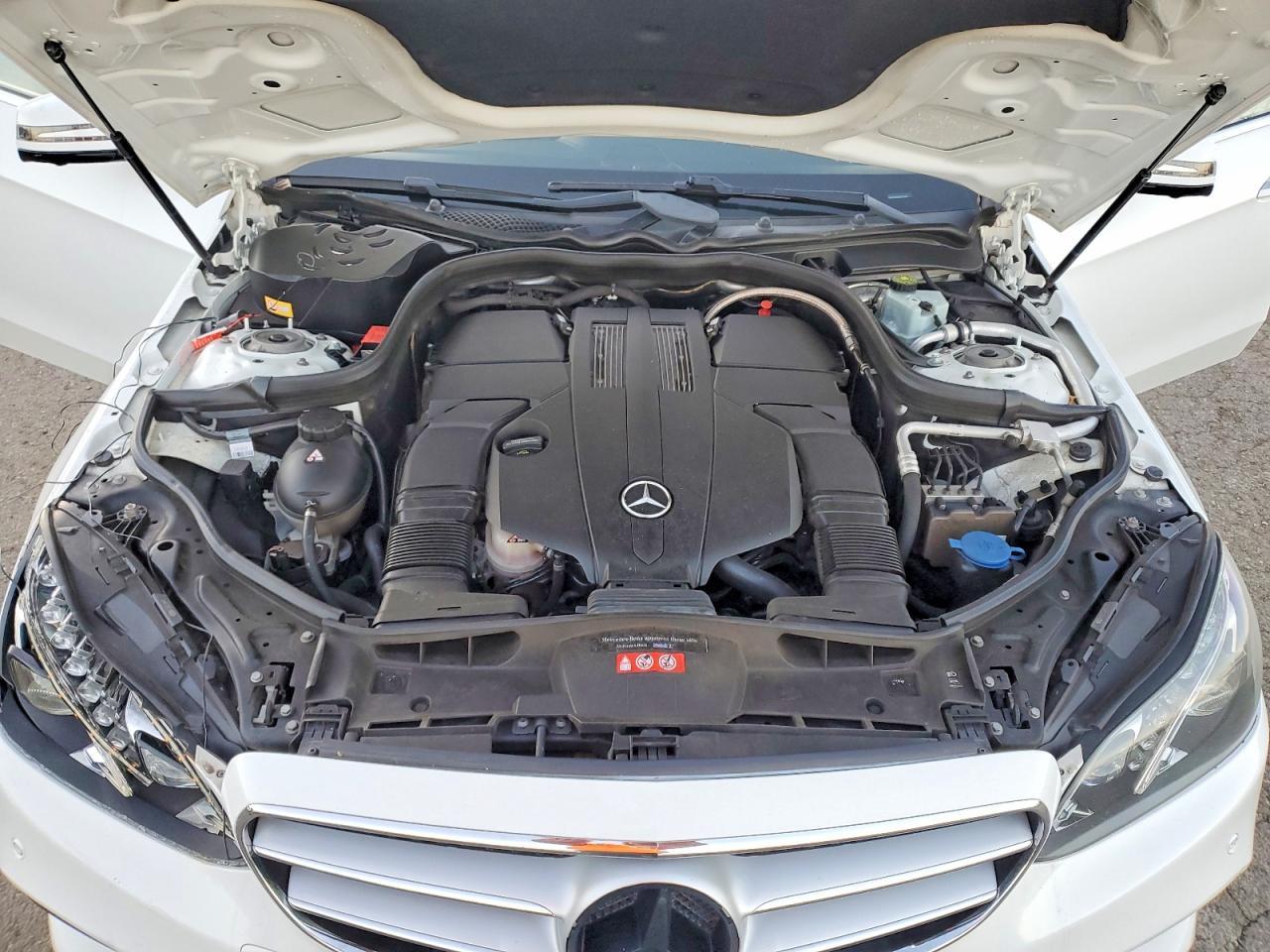 2016 MERCEDES-BENZ E-Class