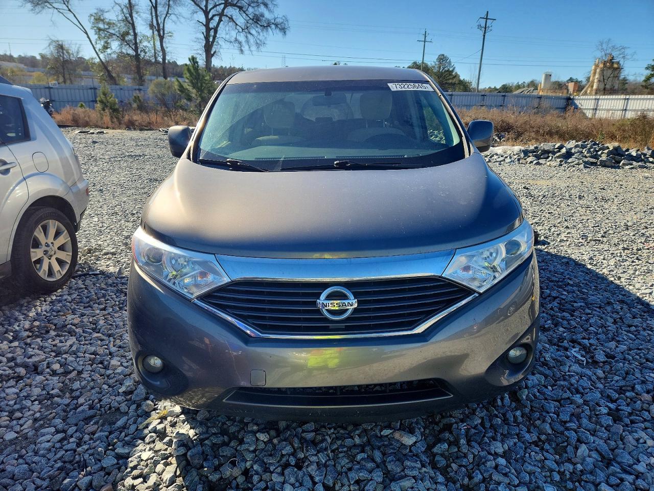2014 NISSAN Quest