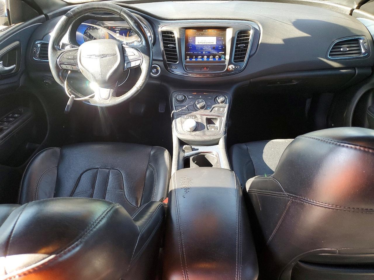 2016 CHRYSLER 200