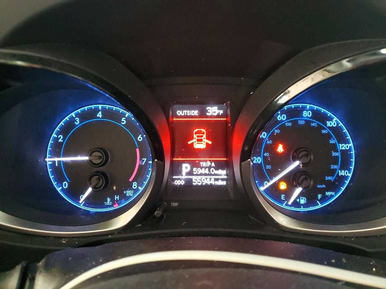 2016 TOYOTA COROLLA