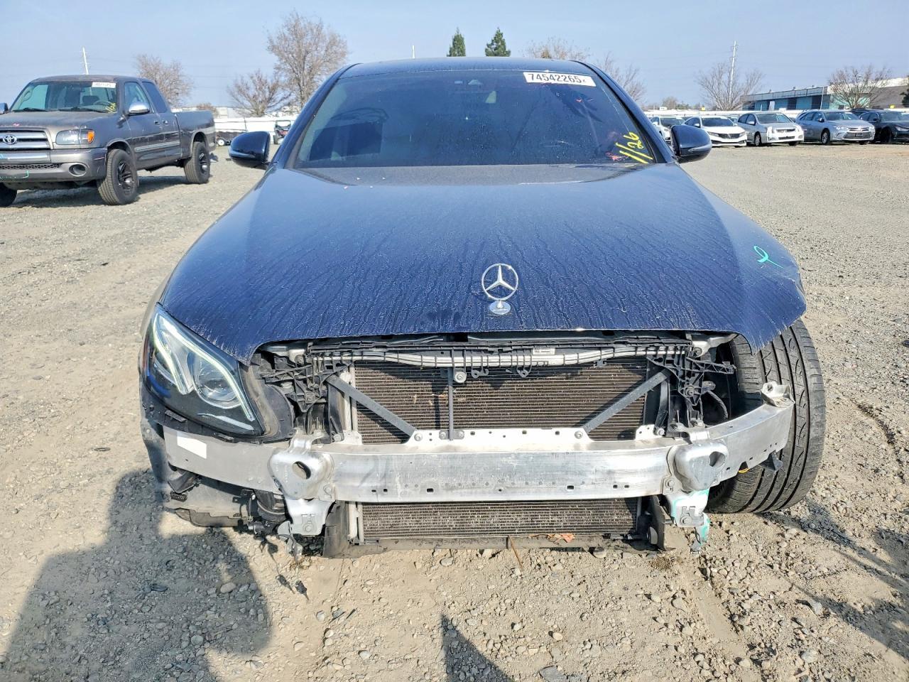 2017 MERCEDES-BENZ E-Class