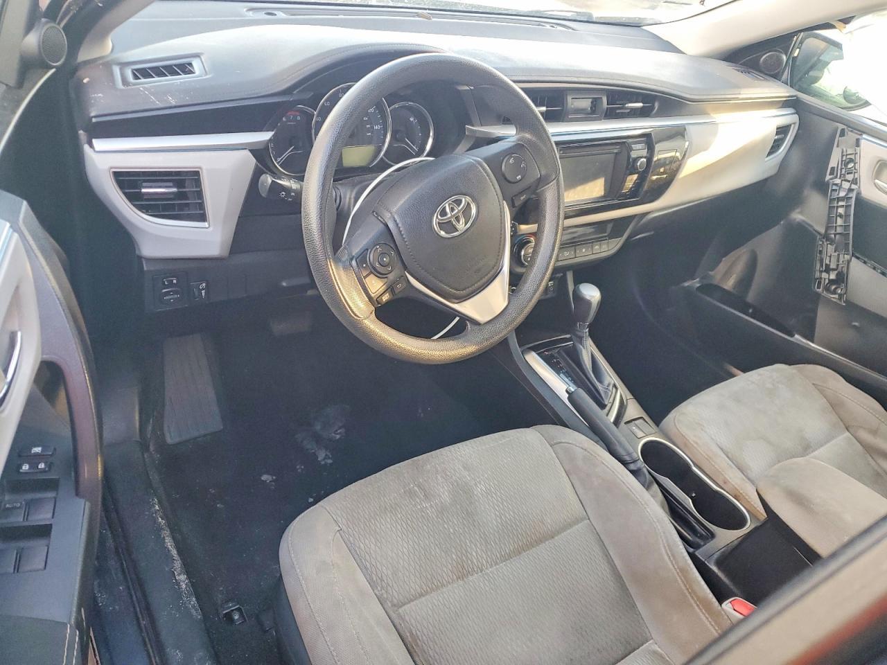 2016 TOYOTA COROLLA