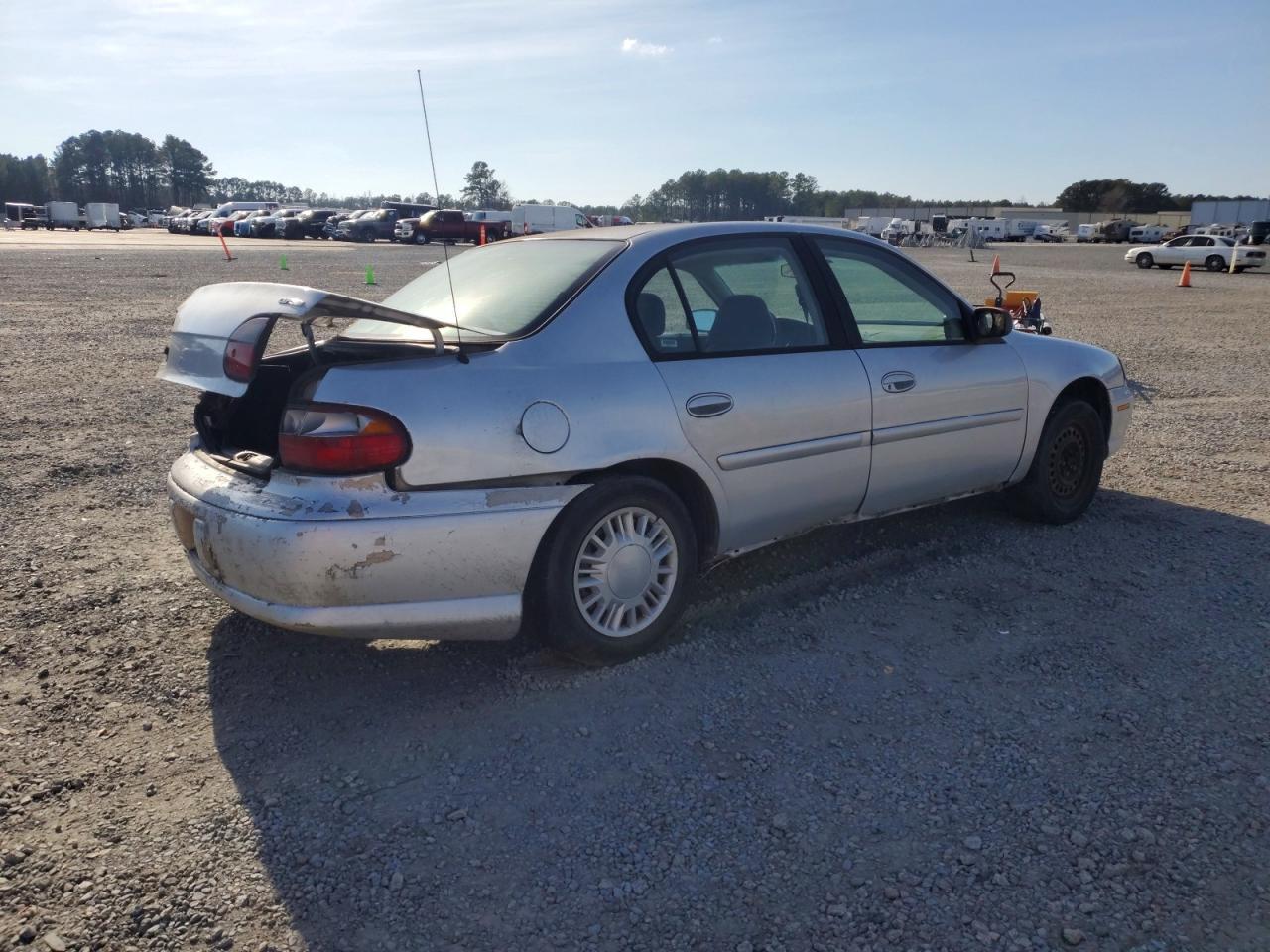 2004 CHEVROLET Classic