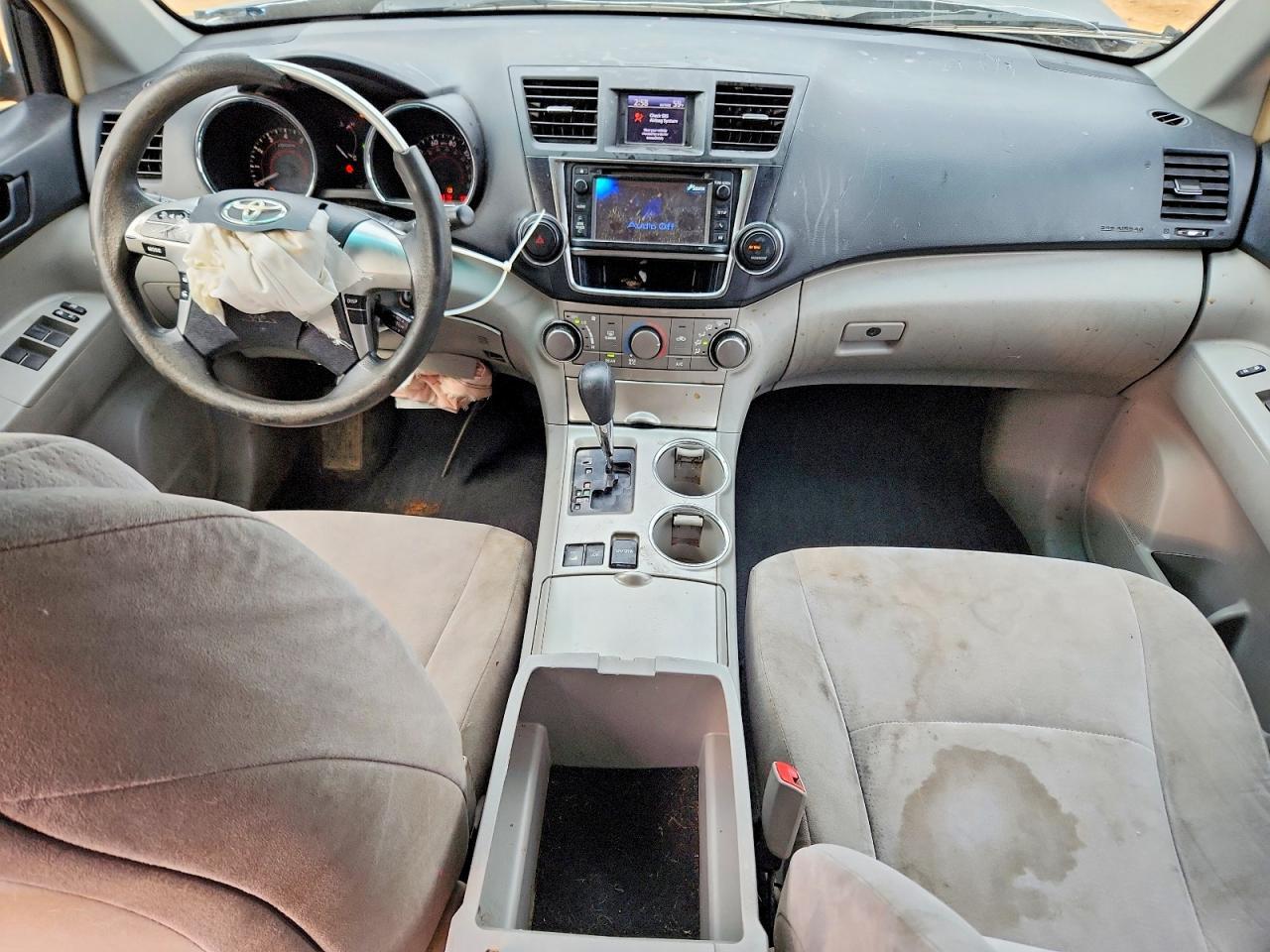 2013 TOYOTA HIGHLANDER