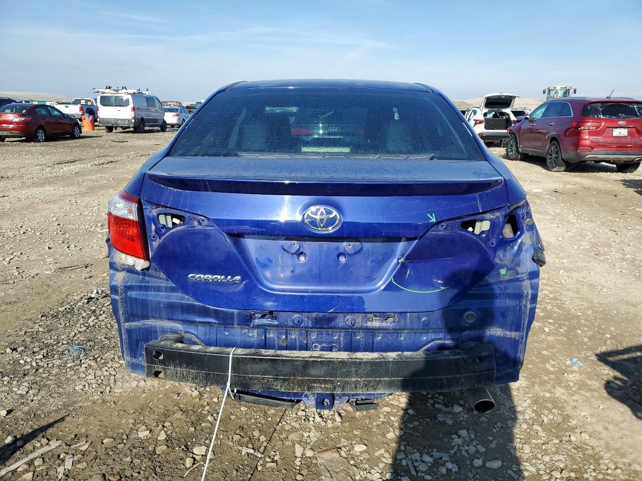 2016 TOYOTA COROLLA